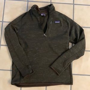 Patagonia dark green 1/4 zip
